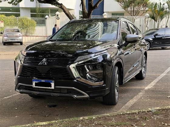 MITSUBISHI ECLIPSE CROSS 1.5 MIVEC TURBO GASOLINA GLS CVT MITSUBISHI ECLIPSE CROSS 1.5 MIVEC TURBO GASOLINA GLS CVT